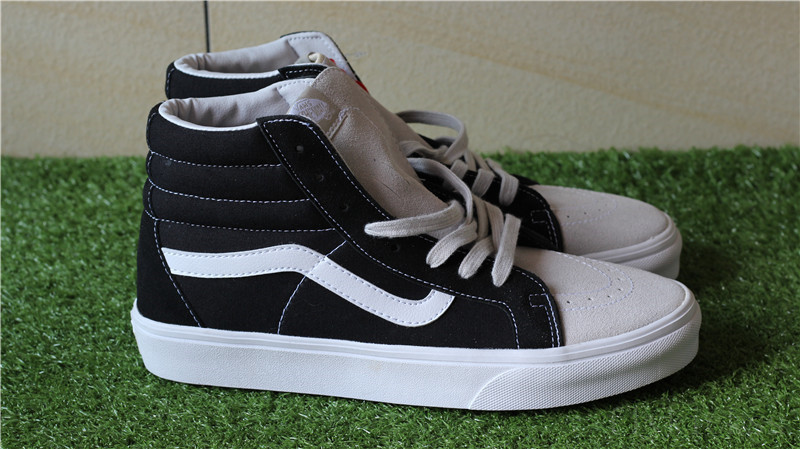 Vans Off The World Black White